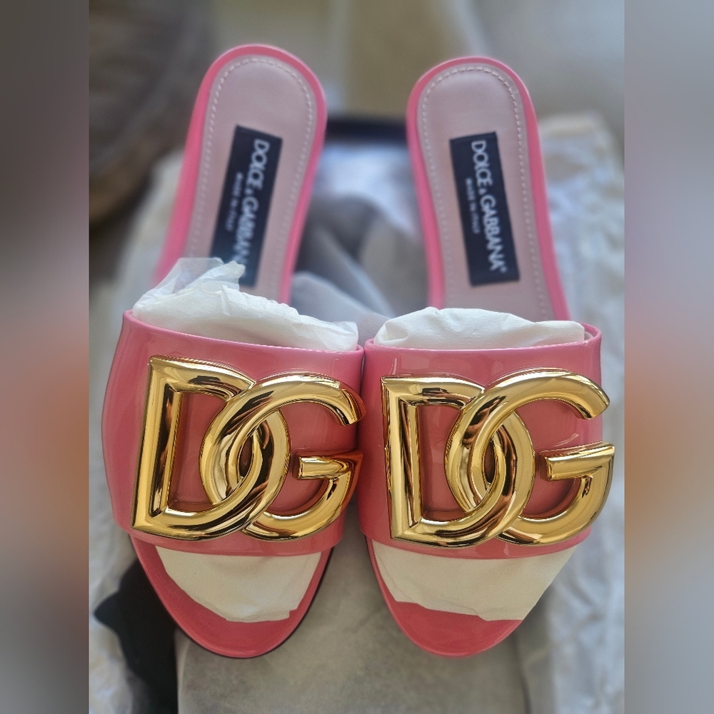 Dolce & Gabbana Pink and Gold Women's Slides